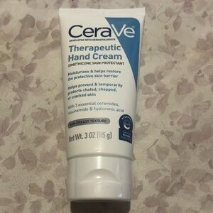 New cerve therapeutic hand cream